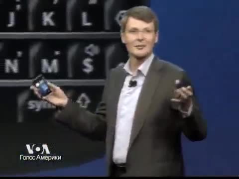 文化科技新闻 · 2013-02-01 - BlackBerry introduced two new smart