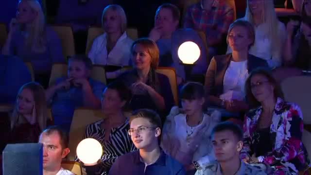 生活短片 · 第1集 · Домик для Элли — Уральские Пельмени — Че