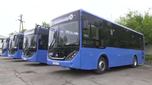 海参崴 · 第2集 · Новые автобусы выходят на маршрут во Вла