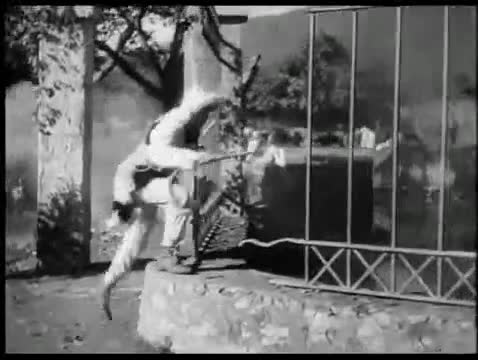 苏联歌舞 · 第2集 · Веселые ребята - Jolly Fellows