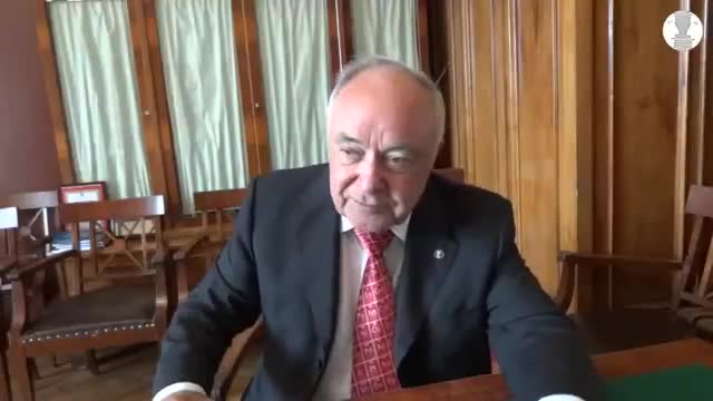 口语闲聊 · 第47集 · Valeriy Lunin video 1