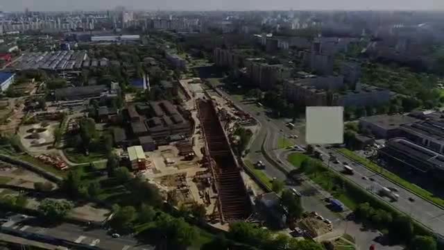 城市公交 · 第1集 · Следующая станция. Репортаж о строительс